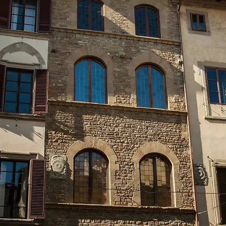 Residenza D'epoca Borgo Albizi 3*