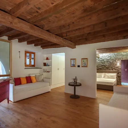 Residenza D'epoca Borgo Albizi Gasthof 3*